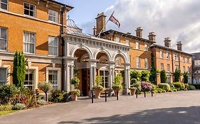 Oatlands Park Hotel Weybridge